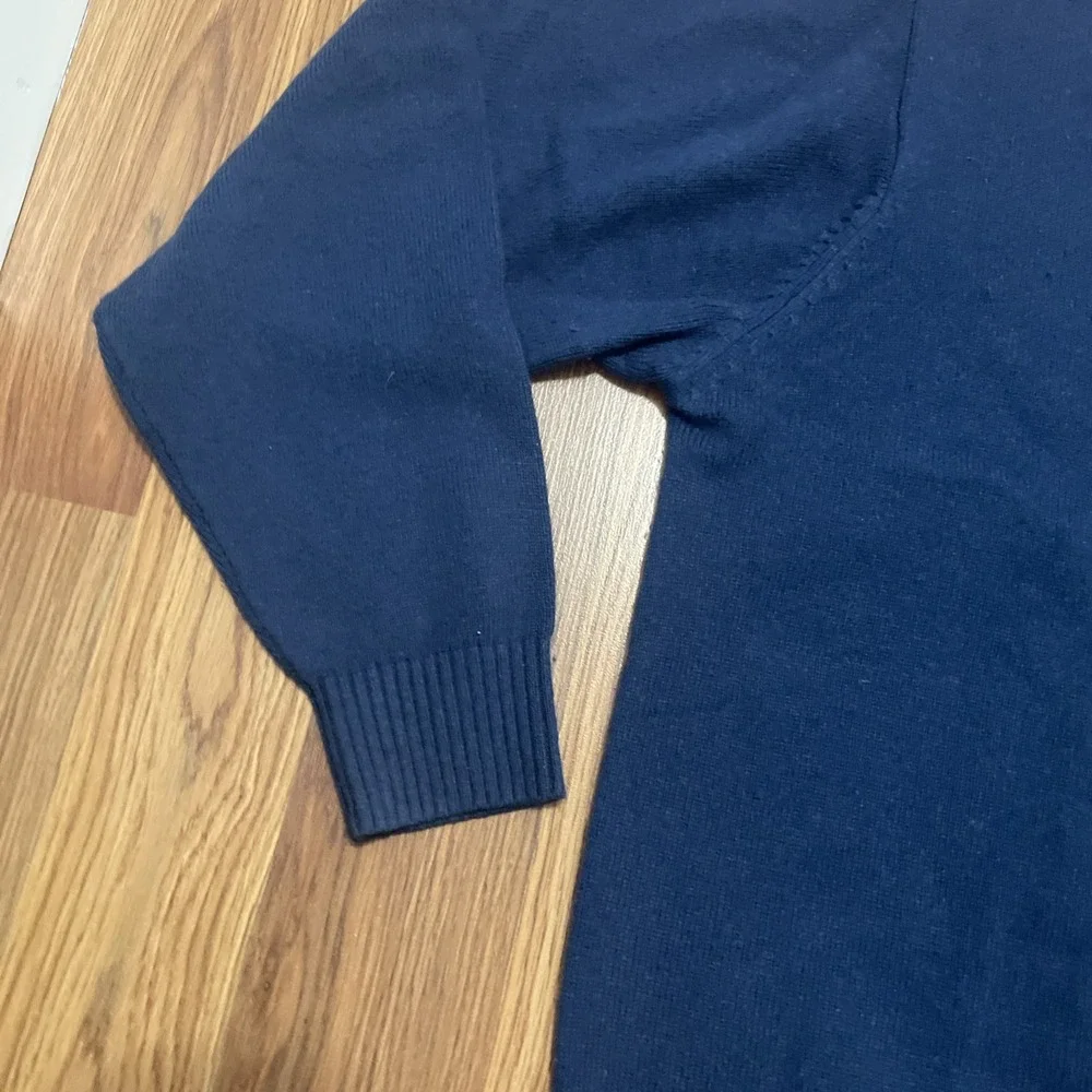 L.L. Bean Sweater Mens Large Tall Lambswool V-Neck Navy Pullover
